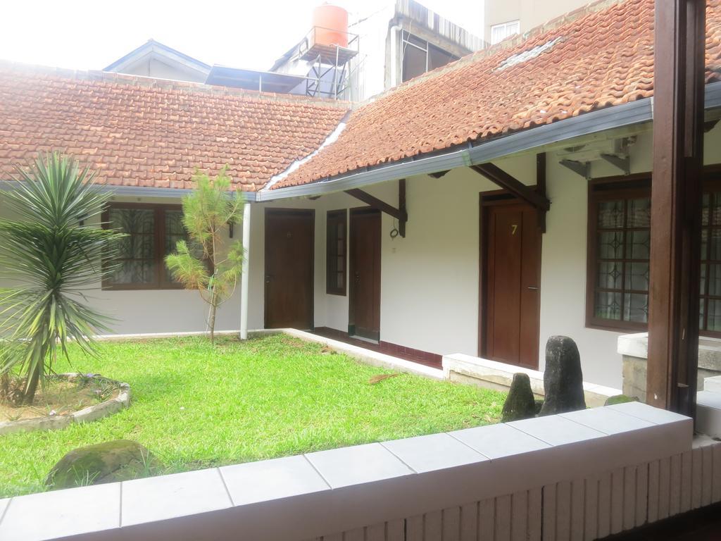 Elenor'S Home At Eyckman Bandung Exterior foto