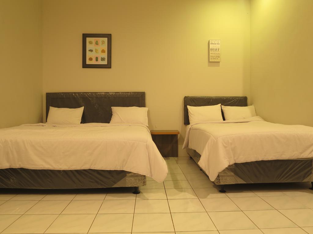 Elenor'S Home At Eyckman Bandung Zimmer foto