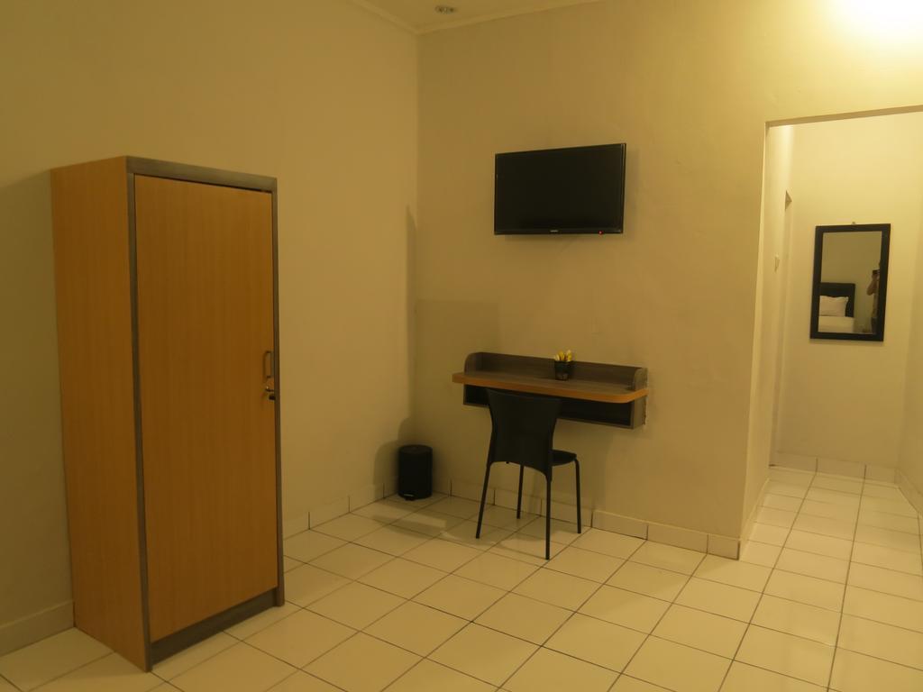 Elenor'S Home At Eyckman Bandung Zimmer foto