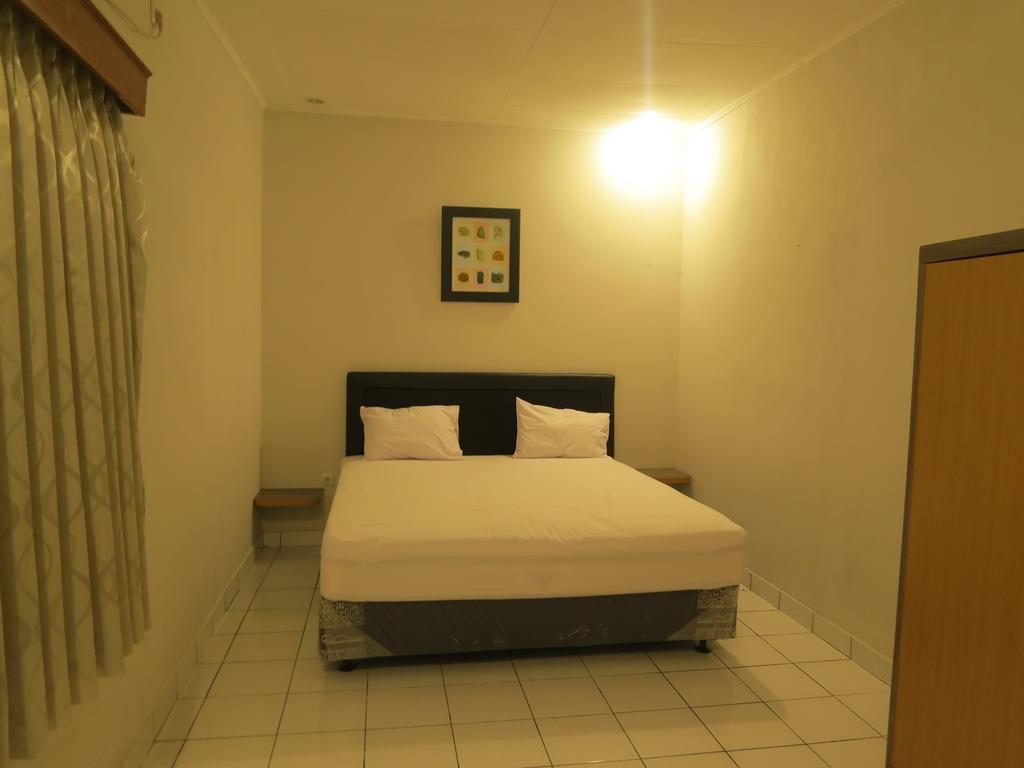 Elenor'S Home At Eyckman Bandung Zimmer foto